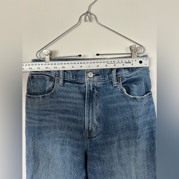 Abercrombie & Fitch 90s Straight Ultra High Rise Size Short - Picture 4 of 7